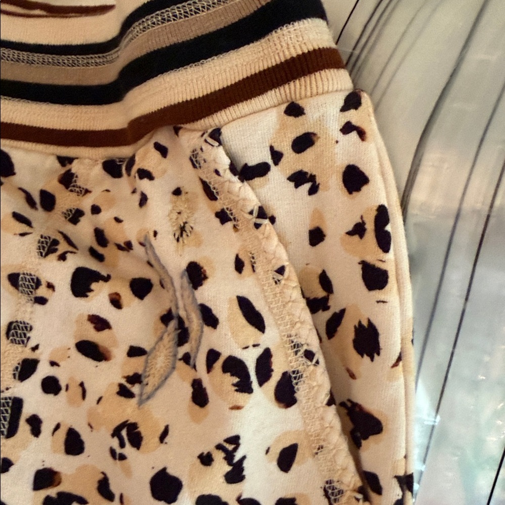 JOHNNY WAS SET Embroidered Animal Print Bomber Jacket/Joggers Large $425 - Picture 10 of 15